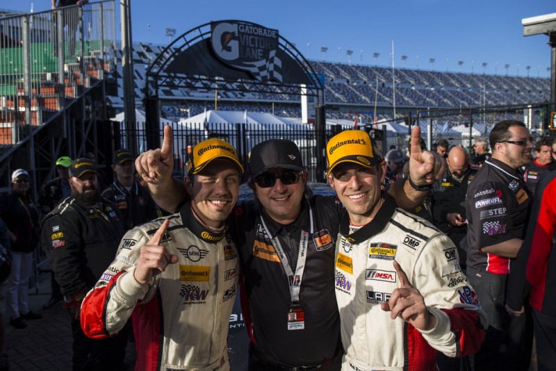 MINI JCW Team Wins 2017 BMW Endurance Challenge at Daytona 